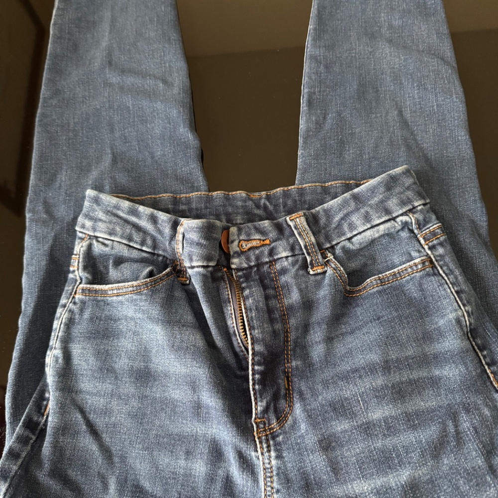 Jeans - Picture 2 of 2